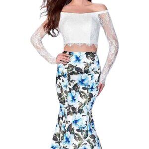 NWT La Femme 24281 Prom Dress Blue Size 6